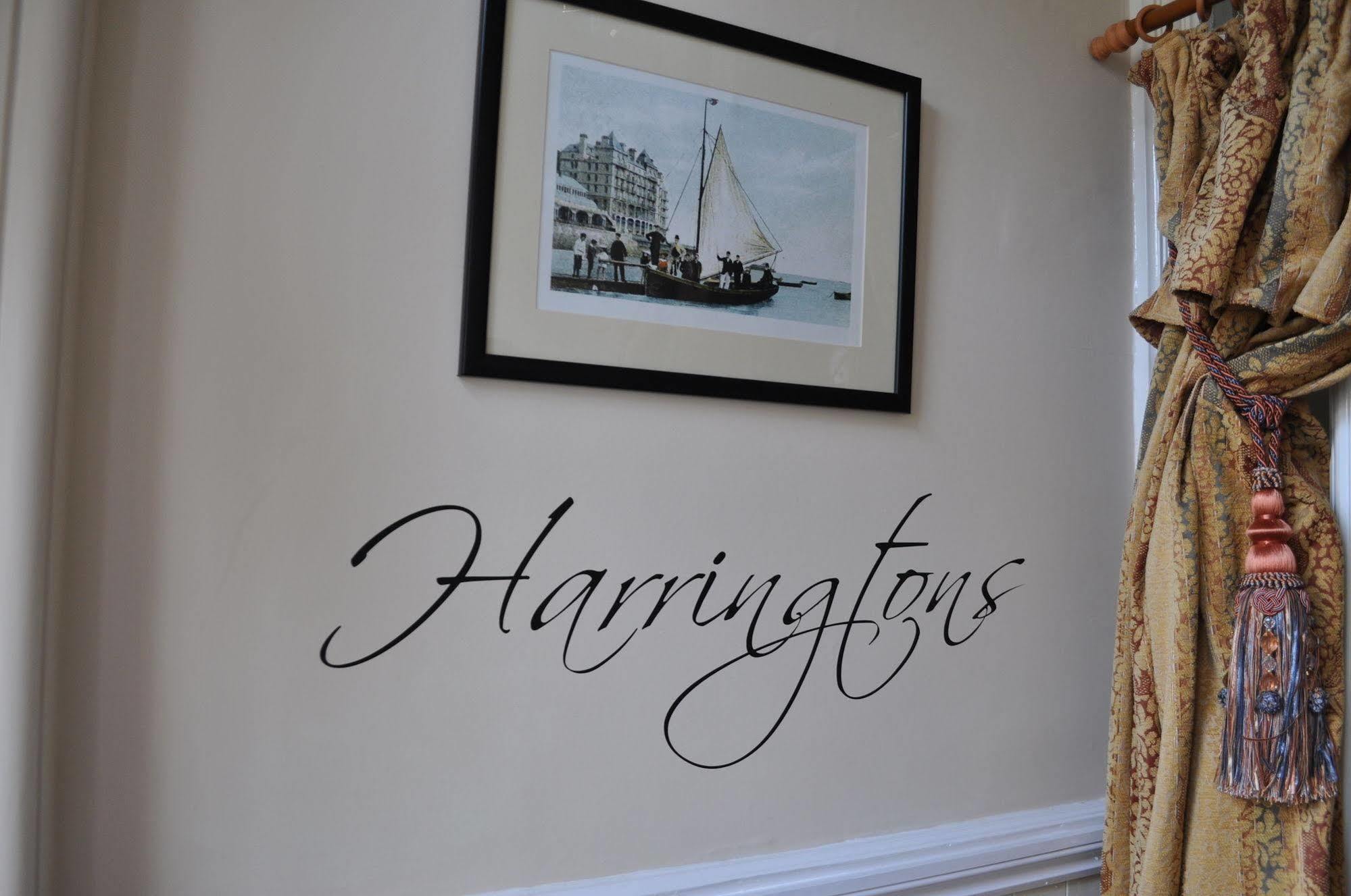 فندق Harringtons At 14 لاندودنو المظهر الخارجي الصورة
